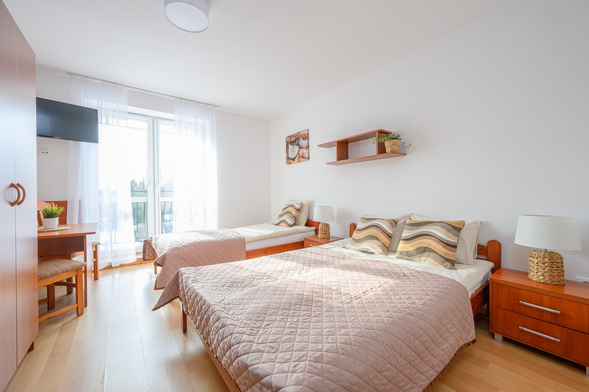 Trójka Balkon prywatny